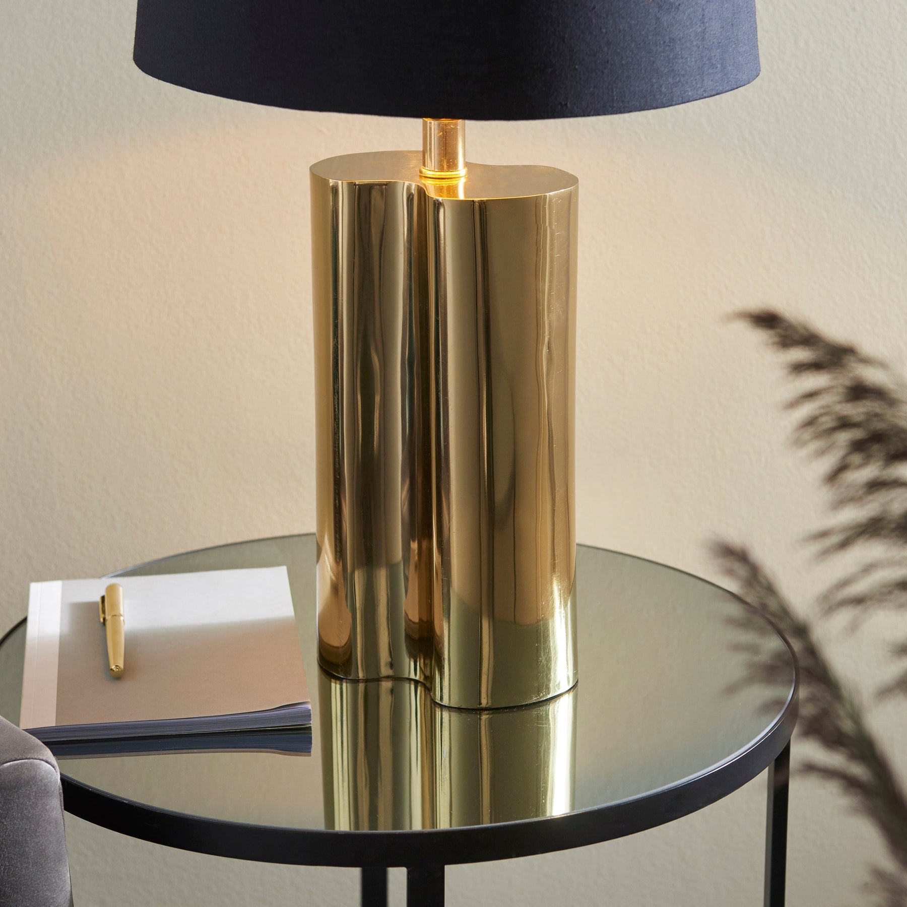 Calan Table Lamp