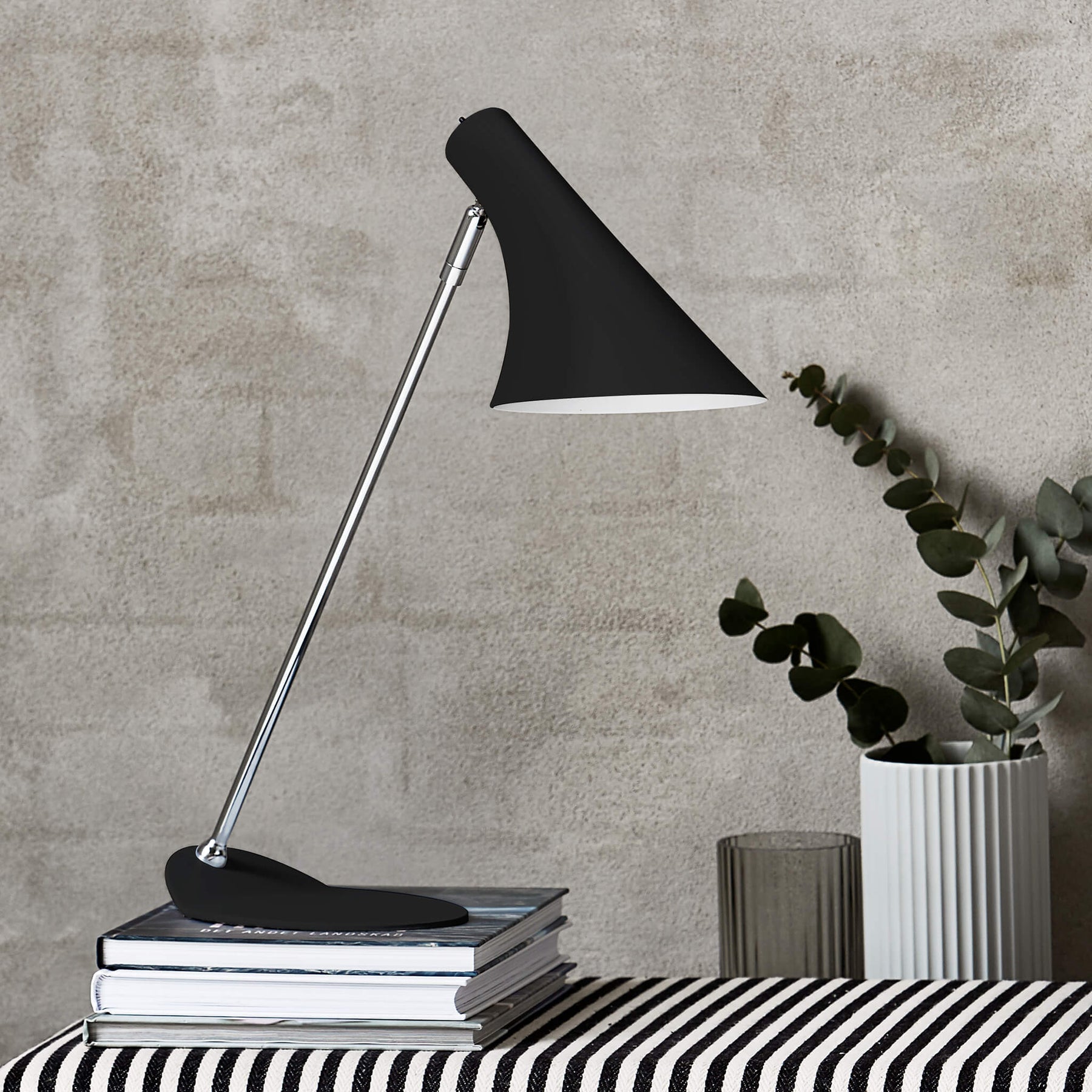 Vanila Table Lamp