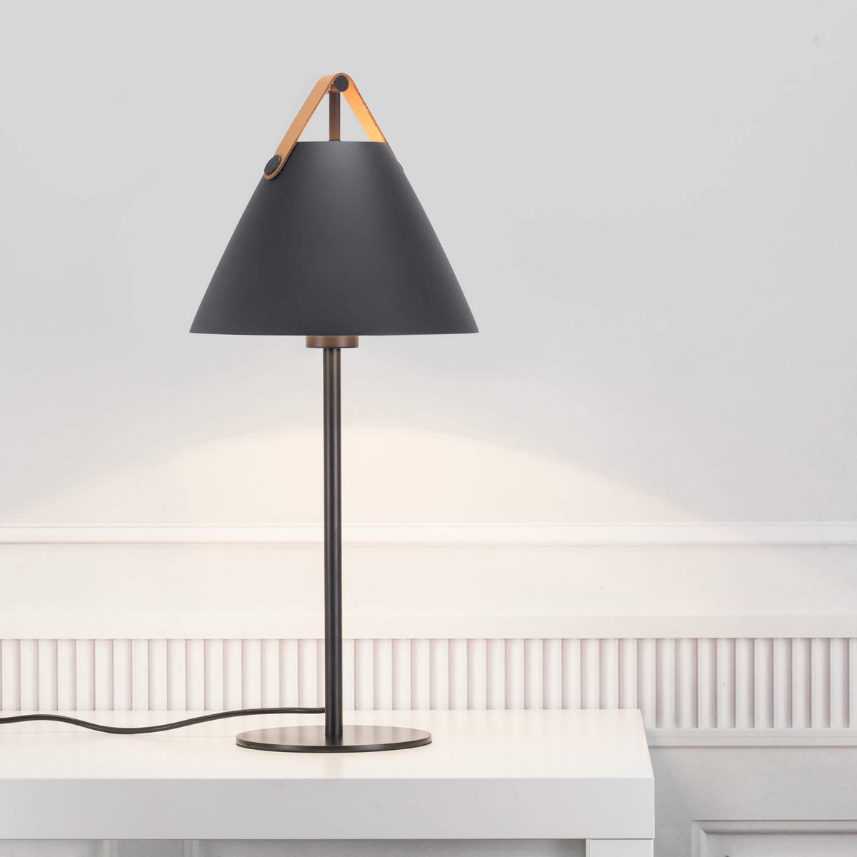Strap Table Lamp