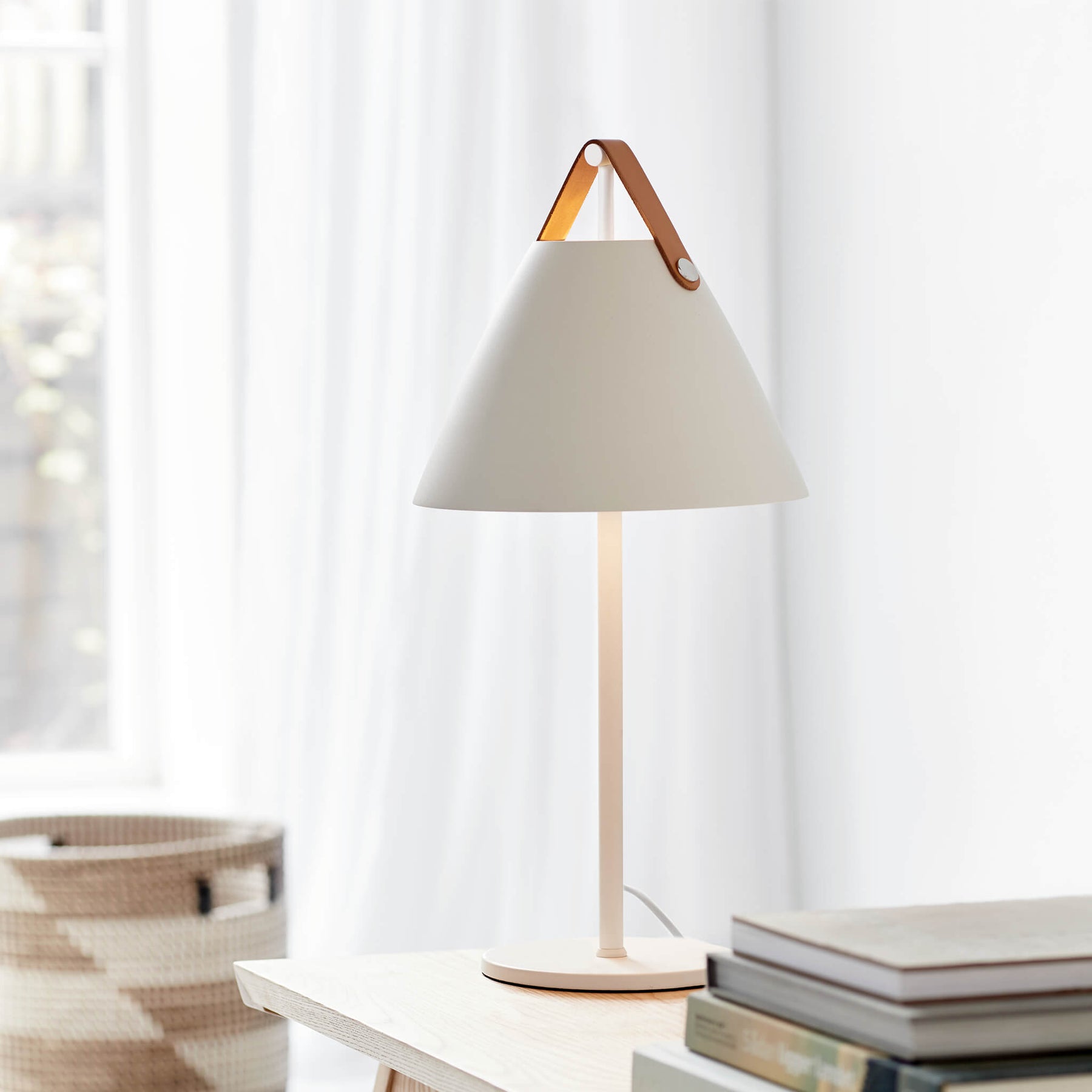 Strap Table Lamp